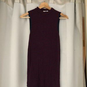 Mocked Sleeve Less Tank